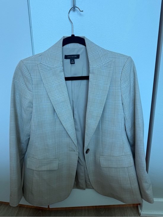 Ann Taylor Jackets & Blazers - Ann Taylor Blazer